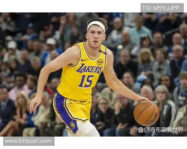 Buha分析詹姆斯罚球次数与里夫斯卢卡的罚球对比引发热议 Buha分析詹姆斯罚球次数与里夫斯卢卡的罚球对比引发热议